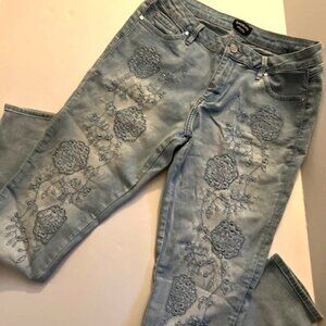 Bebe Embellished Skinny Blue Jeans - Size 31 - VGUC